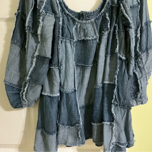 Ash Bird Janie Fav Keyhole Top